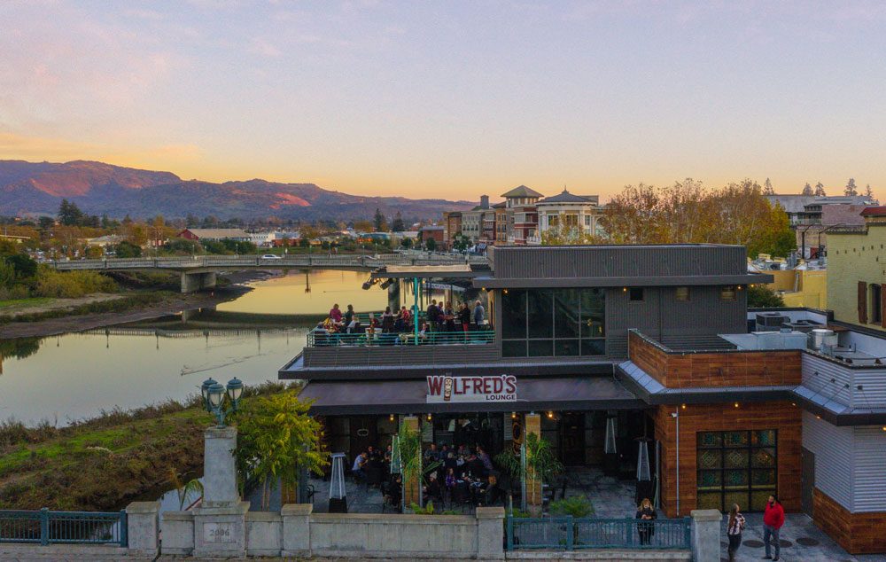 Wilfred's Lounge in Downtown Napa